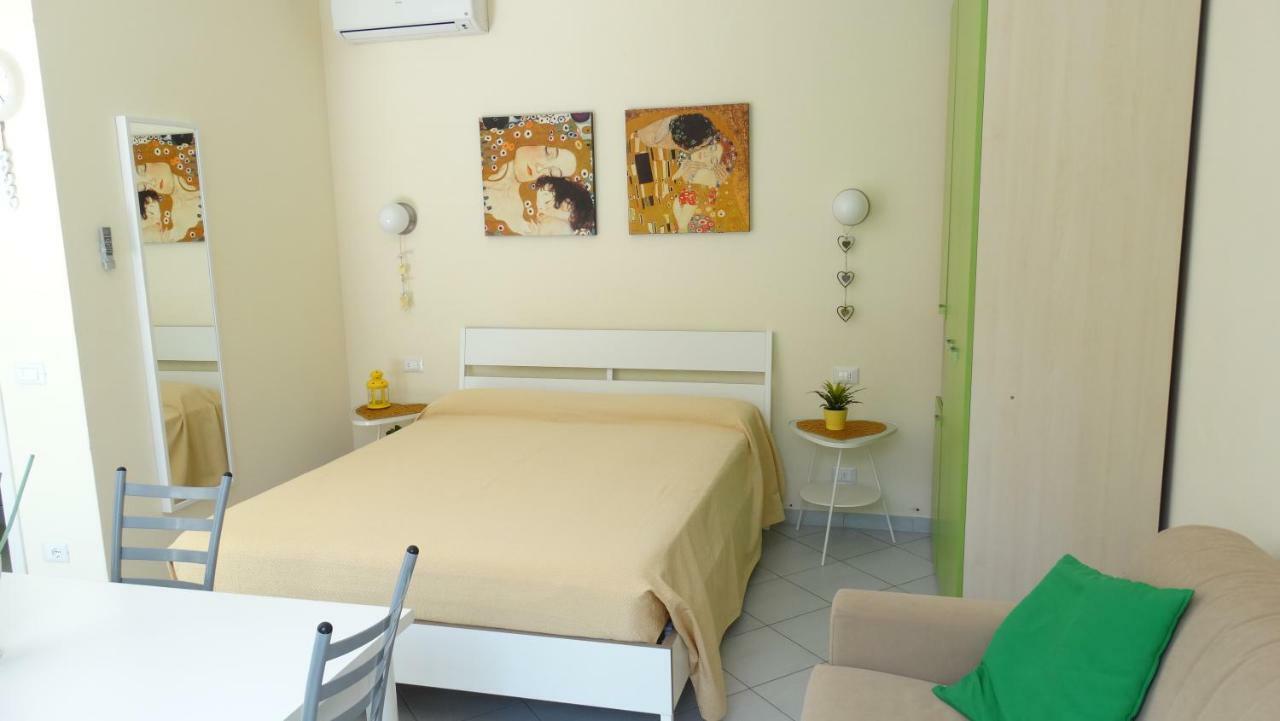 Lusso Accessibile E Servizi Lerici Exterior foto